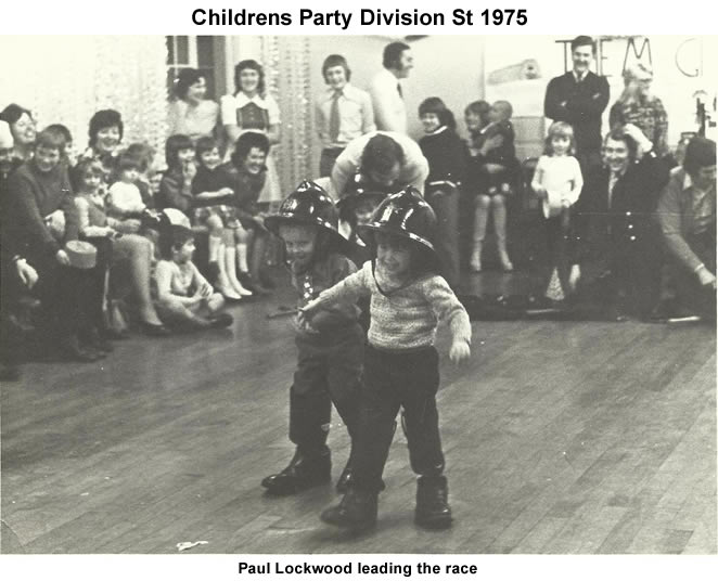 Division Street Childrens Party